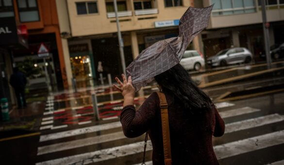 RS729711 fp Lluvias La Laguna 07 scr